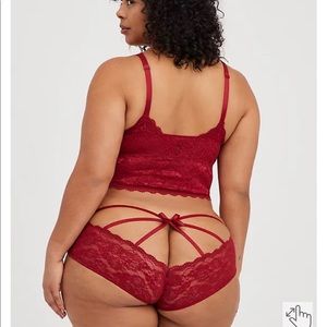 NWT TORRID CAGE BACK PANTIES SIZE 4